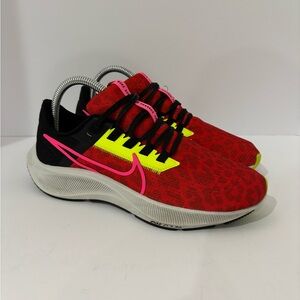 Nike Air Zoom Pegasus 38 size 7